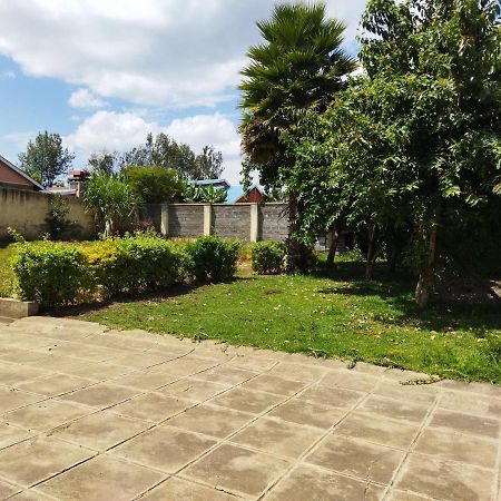 Half Acre Compound 1 Bedroom Residential Home Nakuru Exterior foto